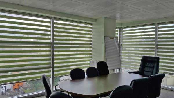 Fıstık Yeşil Ofis Büro Zebra Perde PYLGR